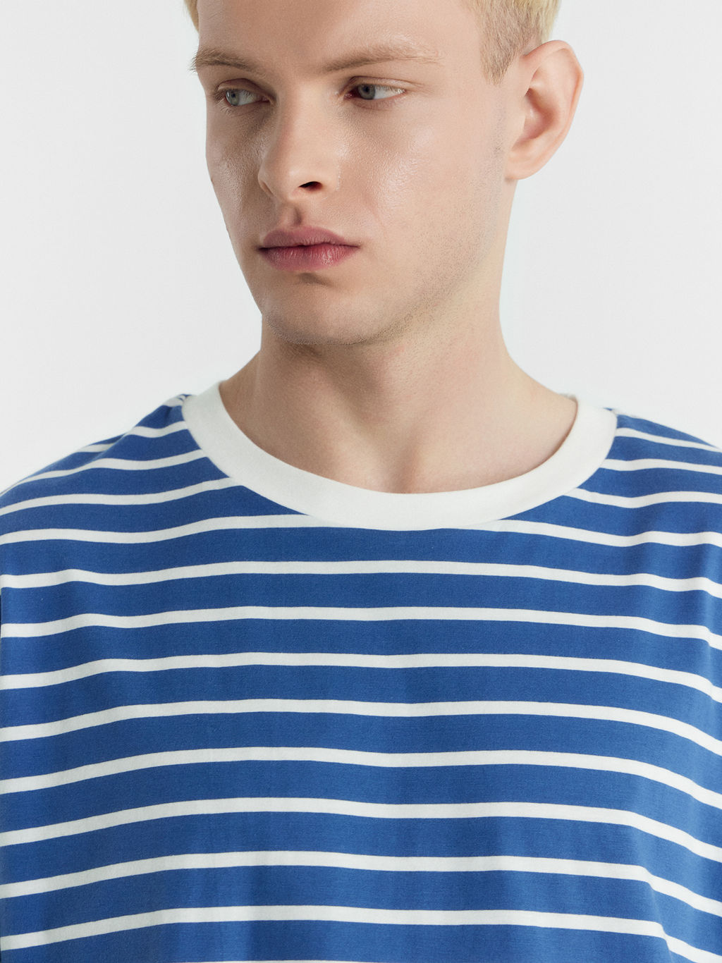 Футболка мужская в сине-белую полоску сине -белая полоска 111772 - Mark formelle фото 5
