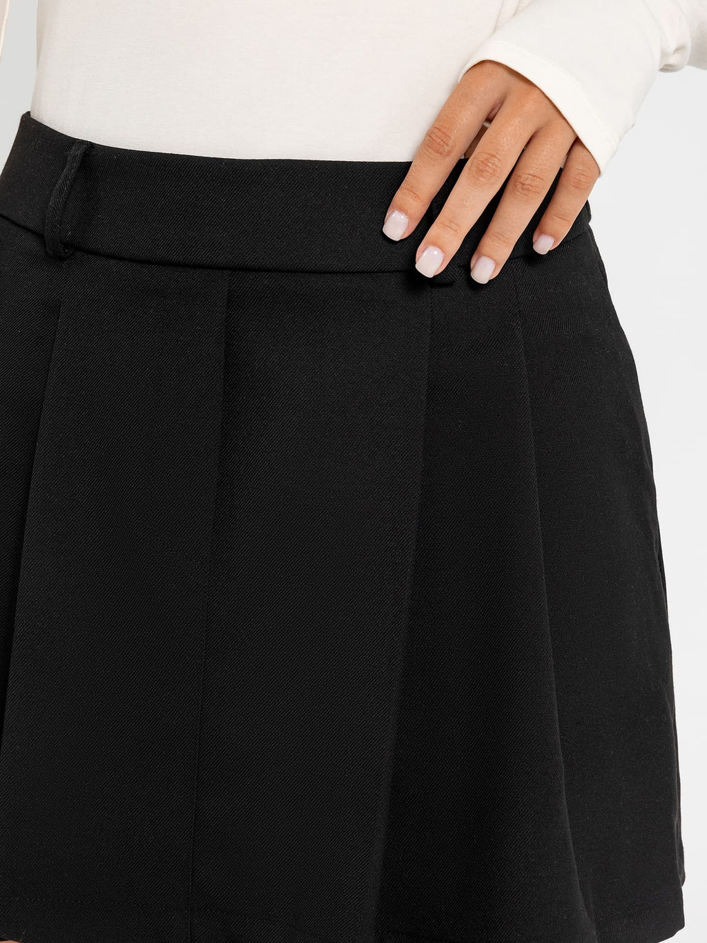 Юбка женская мини в складку черного цвета черный 152783 - Mark formelle фото 4
