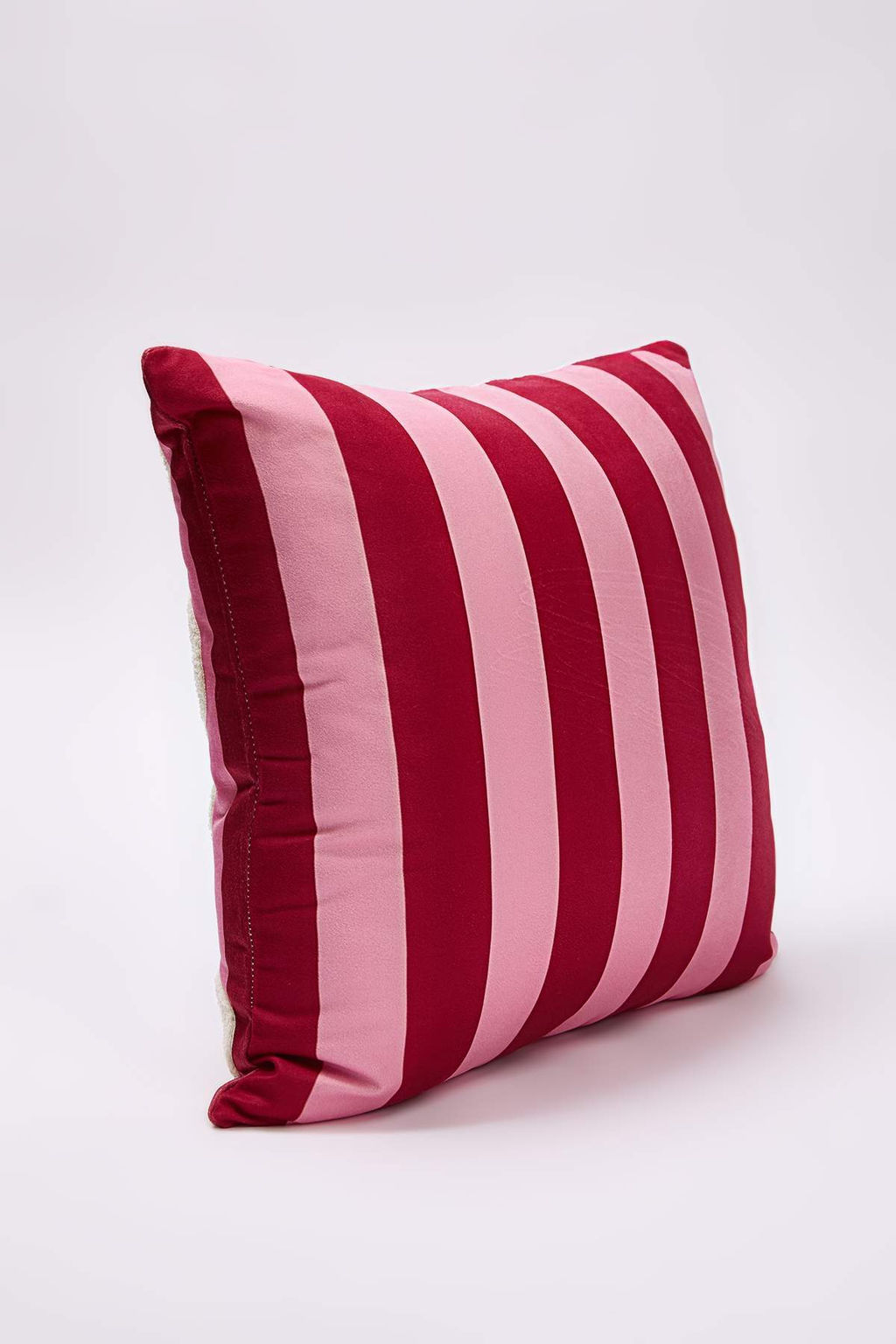 Tekli Cizgili Fiyonk Punch Detayl? K?rlent K?l?f? 45x45cm TPHAW26KKK00003 - Trendyolmilla фото 5