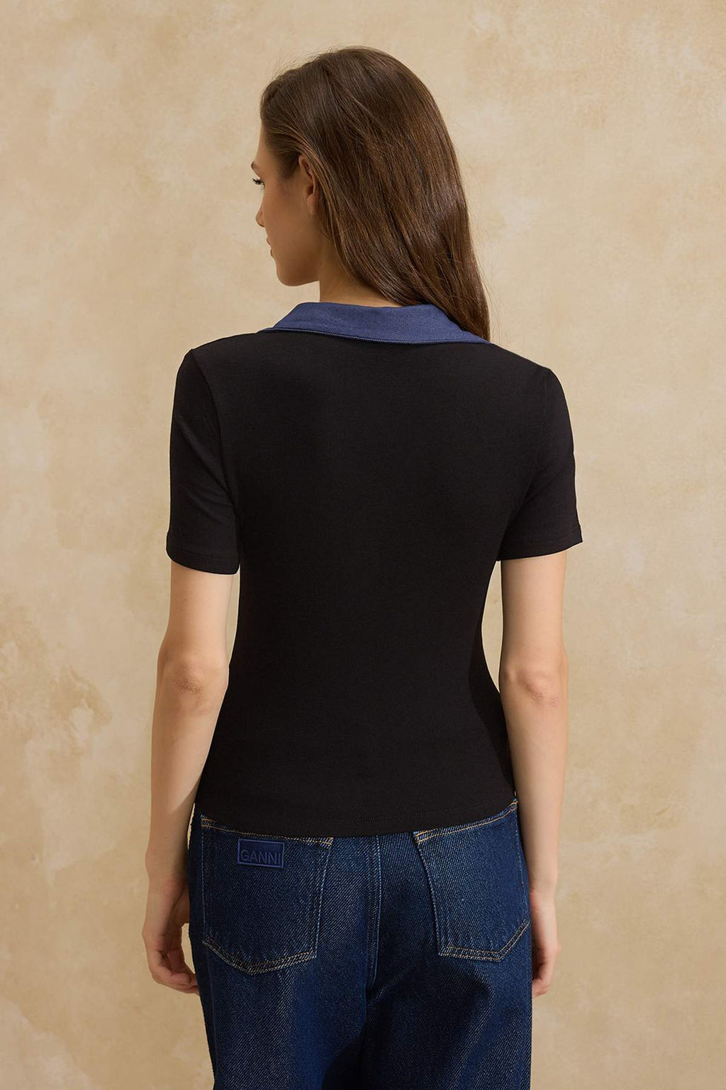 Siyah Renk Bloklu Fitted Polo Yaka Dugmeli Garni Detayl? Premium Yumusak Orme Bluz TWOSS26BZ00065