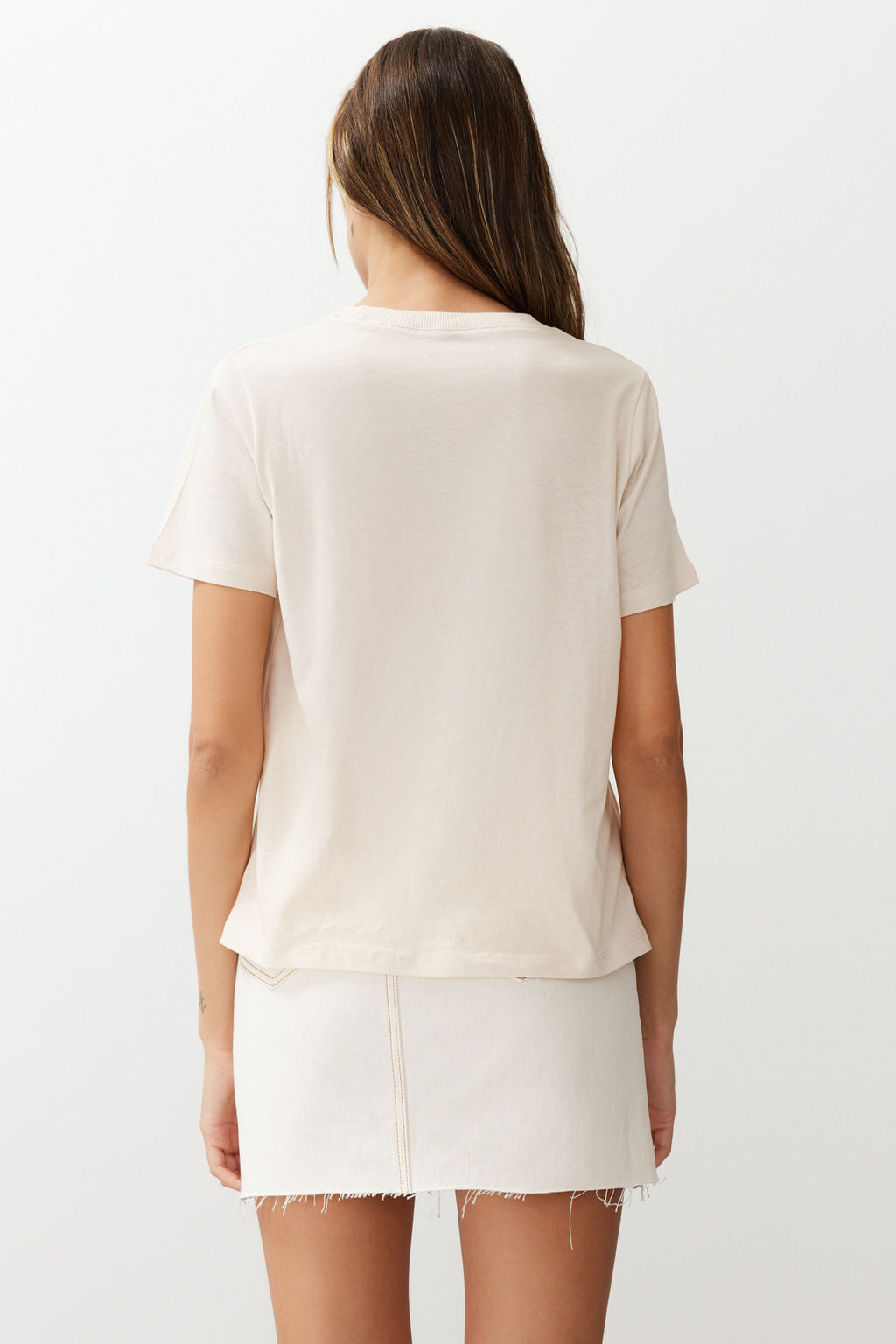 TRENDYOLMILLA Tas Payet Nak?sl? Basic Kal?p Orme T-Shirt TWOSS24TS00045  фото 6