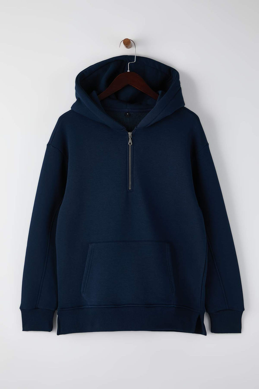 TRENDYOL MAN Siyah Oversize/Genis Kesim Fermuarl? Kapusonlu Ici Polarl? Basic Sweatshirt TMNAW25SW00050 - Trendyolmilla фото 39