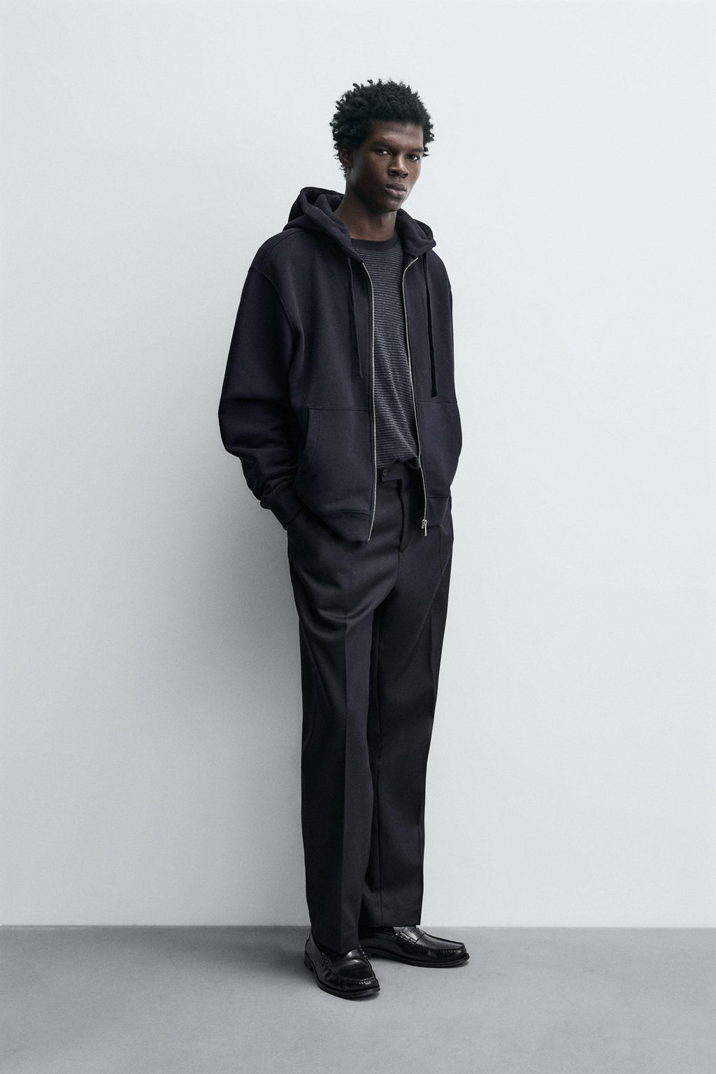 100% WOOL TEXTURED TROUSERS - Zara фото 4