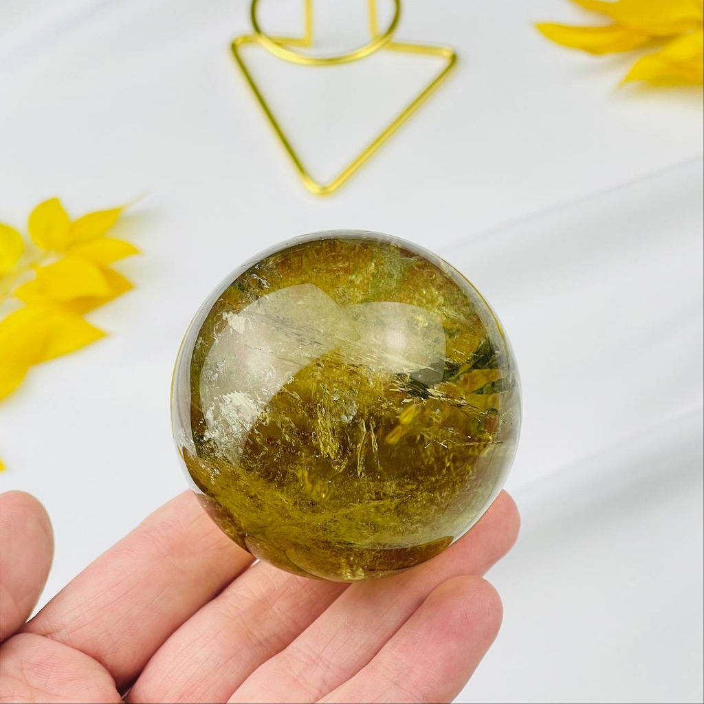 Шар из Цитрина на подставке