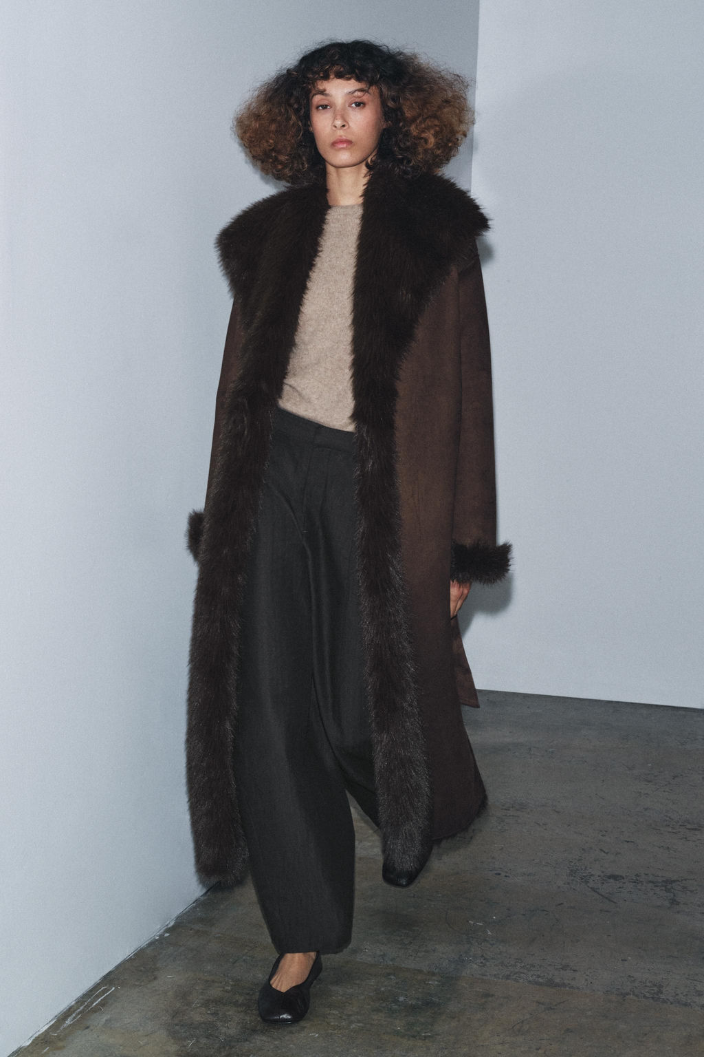 BELTED FAUX FUR COAT ZW COLLECTION - Zara фото 3