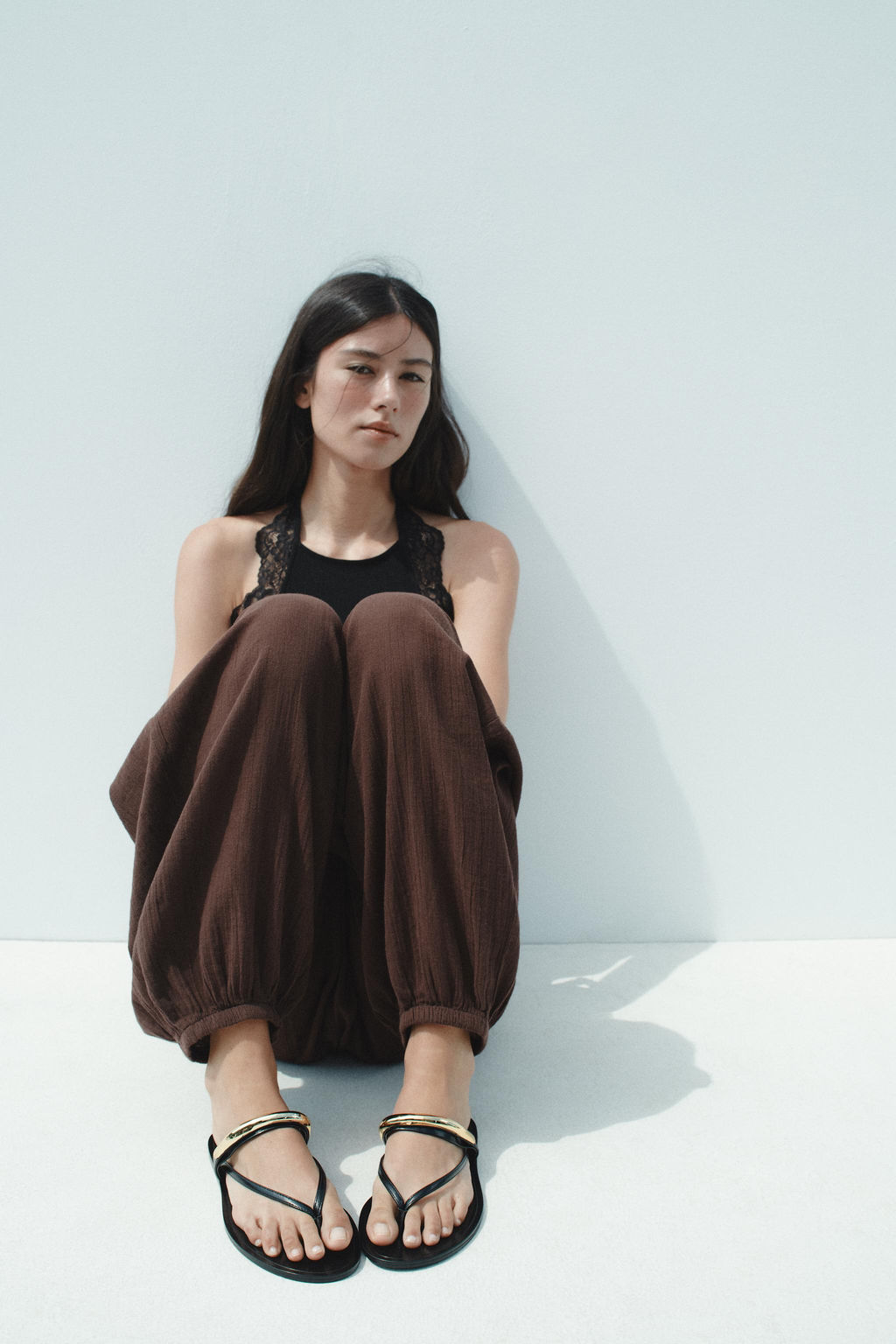 SANDALS WITH METAL APPLIQUE - Zara фото 9