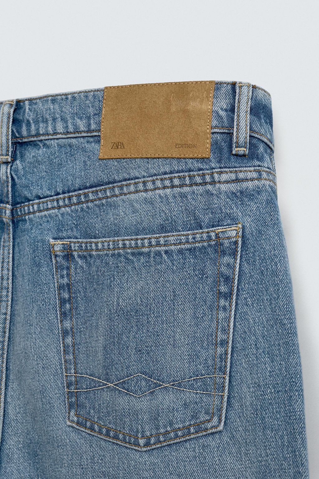 RELAXED FIT LIMITED EDITION JEANS - Zara фото 11