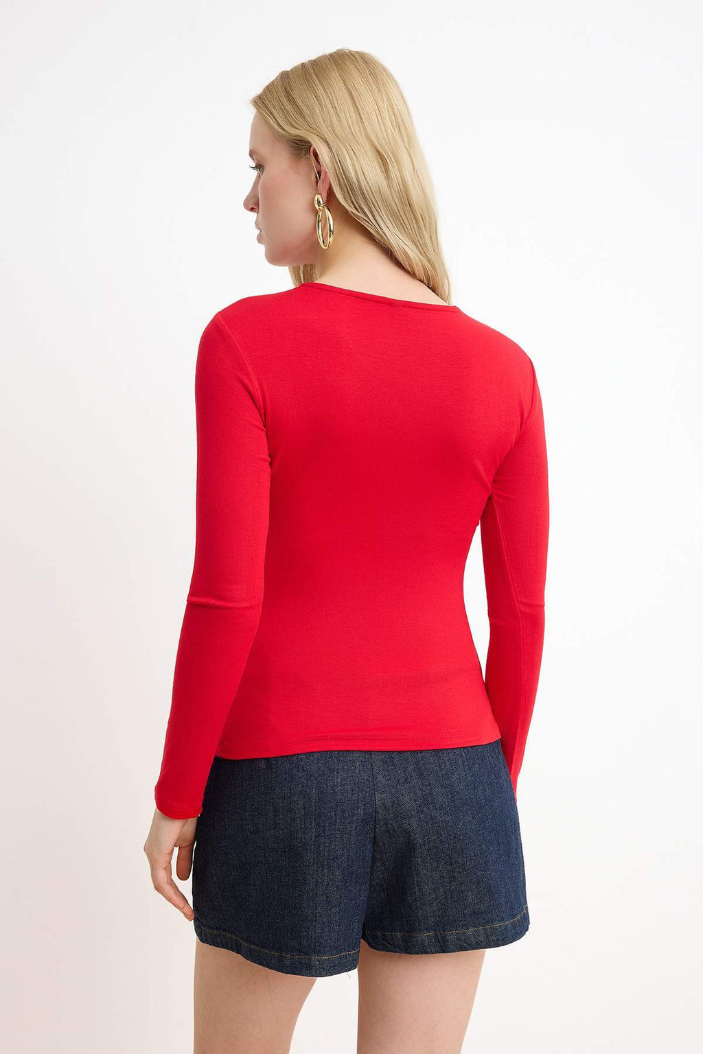 K?rm?z? Duz Fitted Bisiklet Yaka Standart Kol Uzun Premium Yumusak Orme Bluz TWOSS26BZ00247
