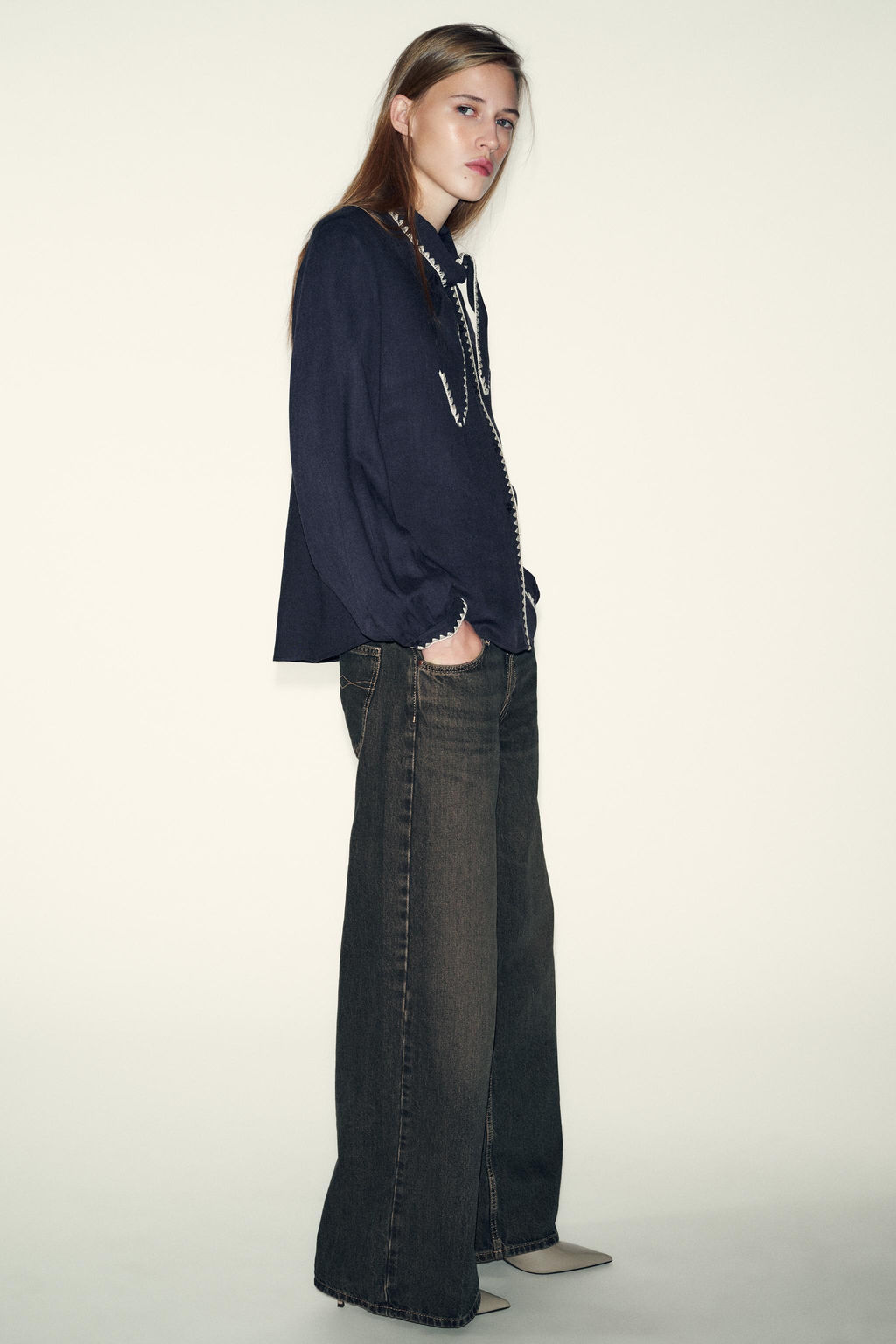 BLOUSE WITH TIE AND CONTRAST TOPSTITCHING - Zara фото 7