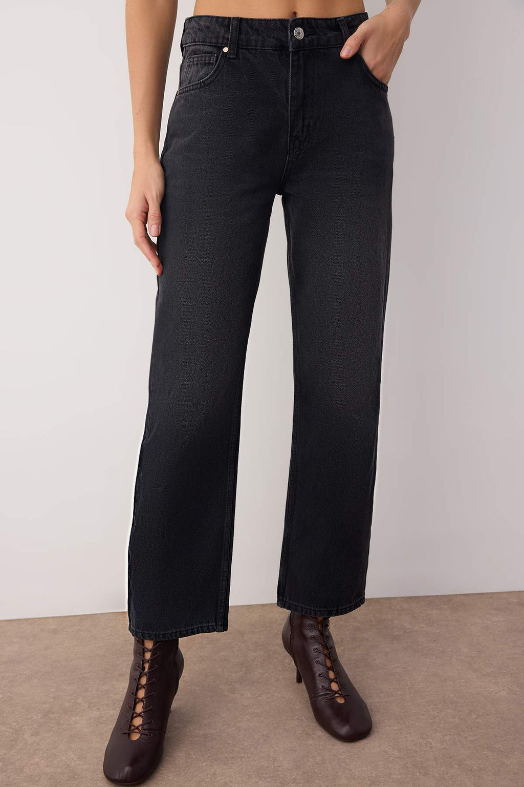 Siyah More Sustainable Normal Bel Yeni Straight Jeans TWOAW26JE00204