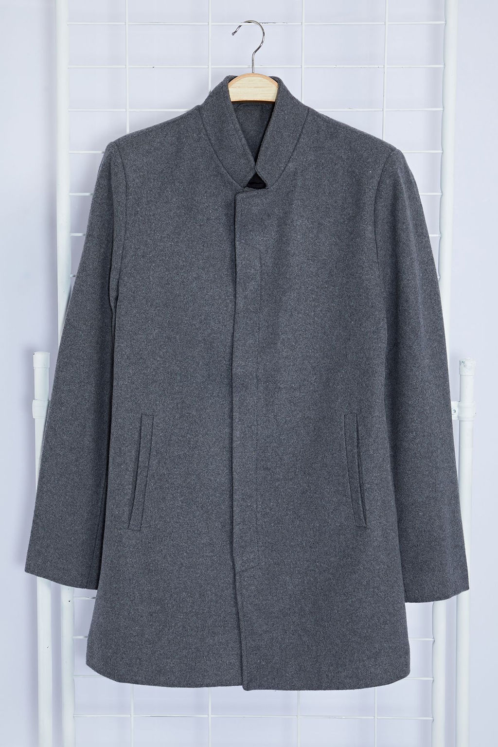 TRENDYOL MAN Antrasit Slim Fit Dik Yaka K?sl?k Kase Kaban TMNAW24KB00005 - Trendyolmilla фото 6