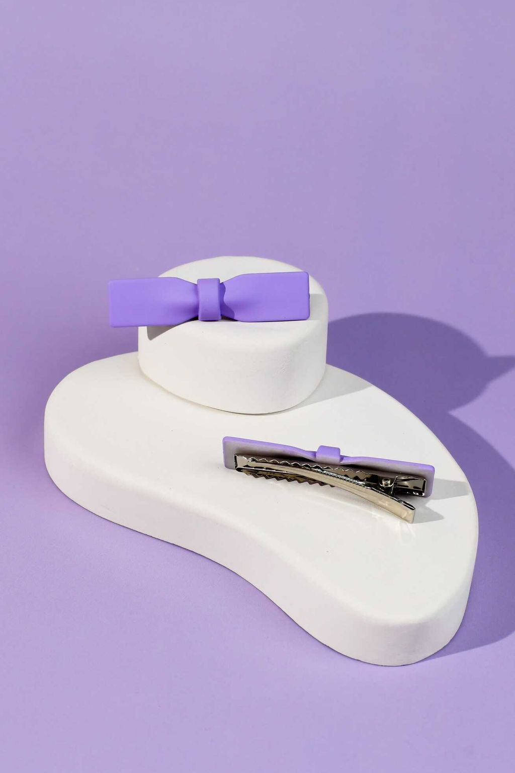 Набор заколок для волос зажим, арт. 71788 / 10 БАНТИКИ (в наборе: 2шт., 6,3 см, черный металл, полиметилметакрилат, цвет: сиреневый, подложка из мелованного картона + ПЭТ-пакет с европодвесом)