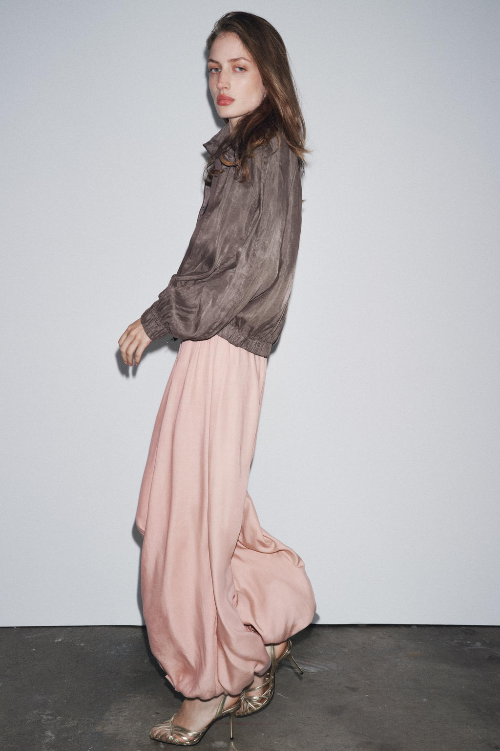 ZW COLLECTION FLOWING GATHERED TROUSERS - Zara фото 6