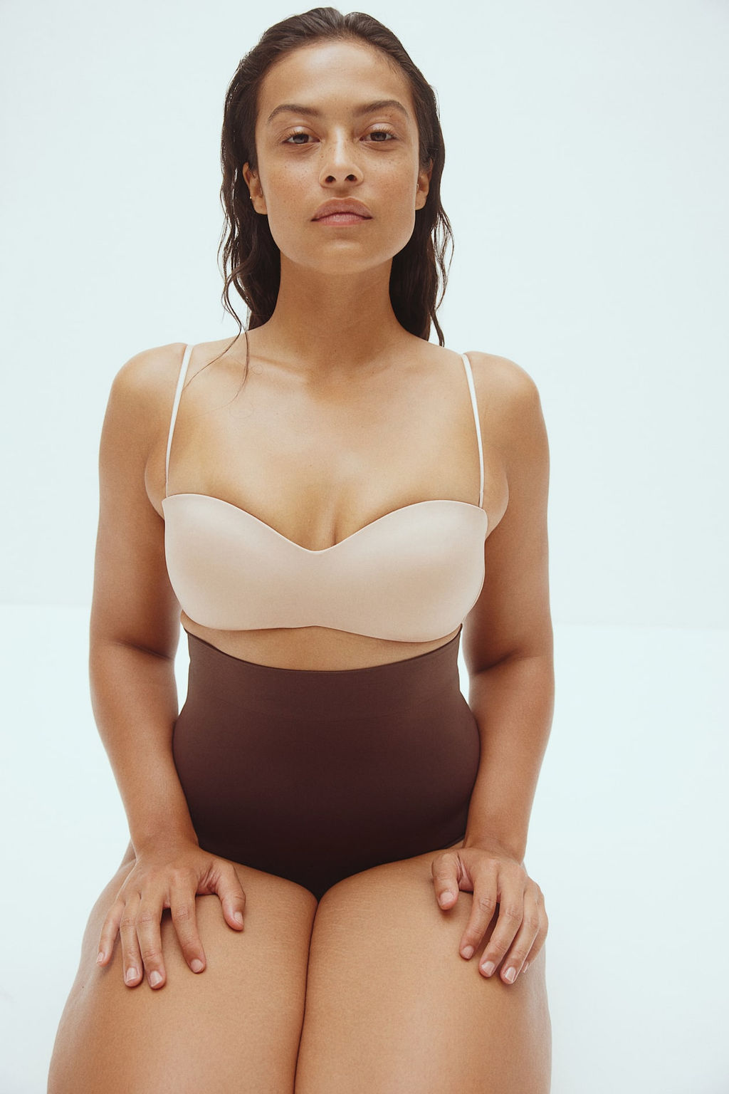 Bragas Stretchy & sculpting Firm Shape