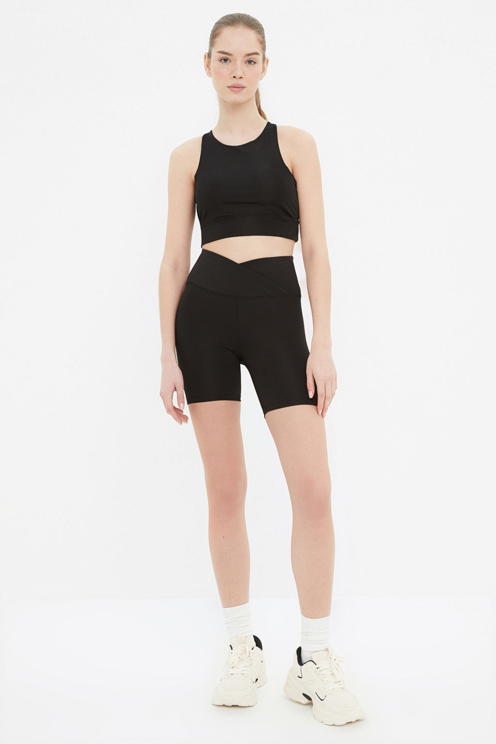 TRENDYOLMILLA Siyah Toparlay?c? Kruvaze Bel Detayl? Orme Spor Sort/K?sa Tayt TWOSS21SR0714  фото 3