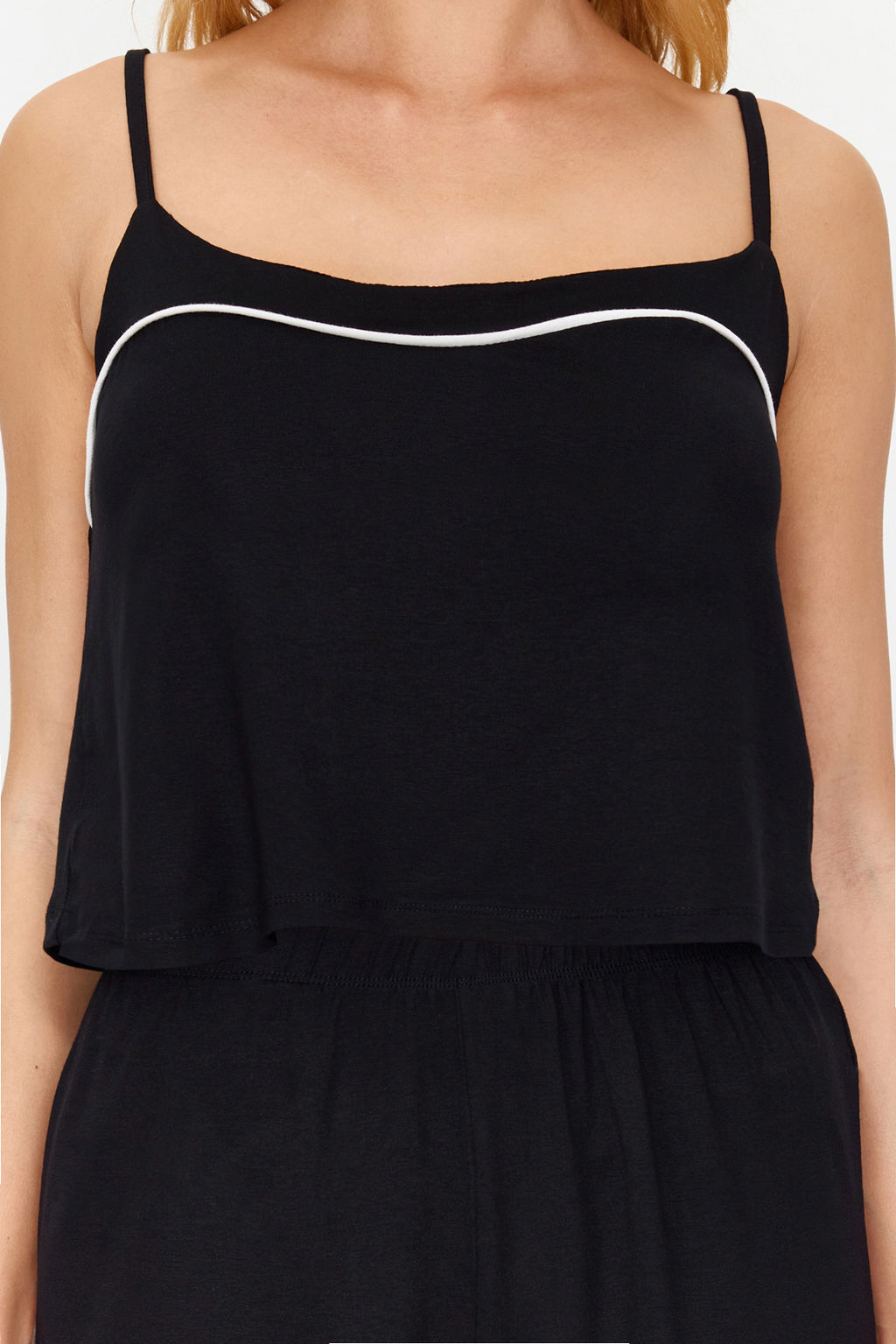 Trendyolmilla Siyah Biye Detayl? Ip Ask?l? Viskon Sortlu Orme Pijama Tak?m? THMSS24PT00004 фото 11