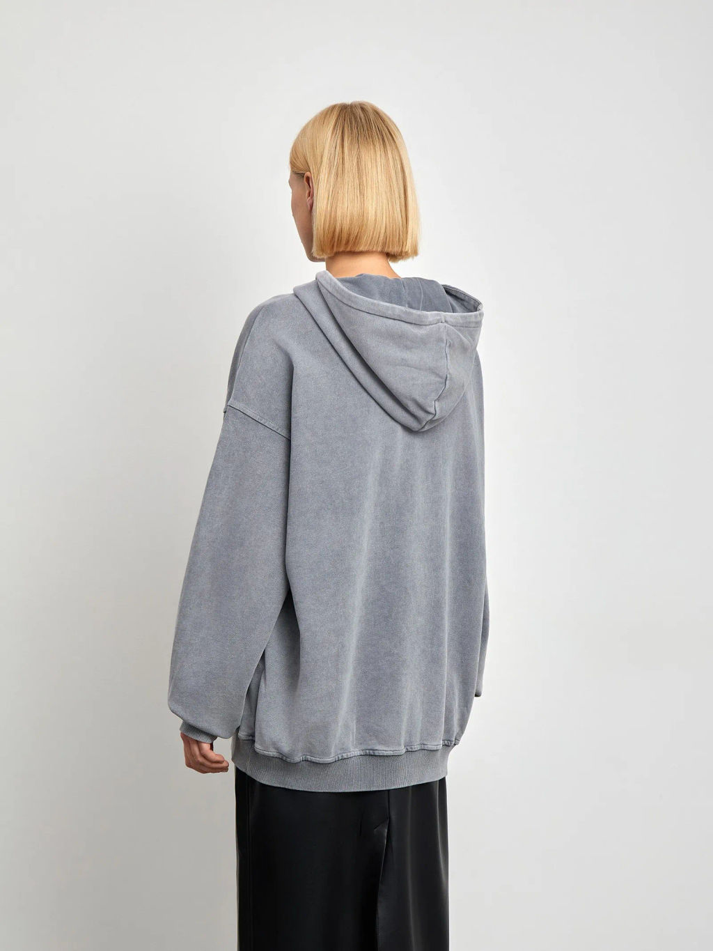 Худи с эффектом варки и вышивкой - Emka фото 8