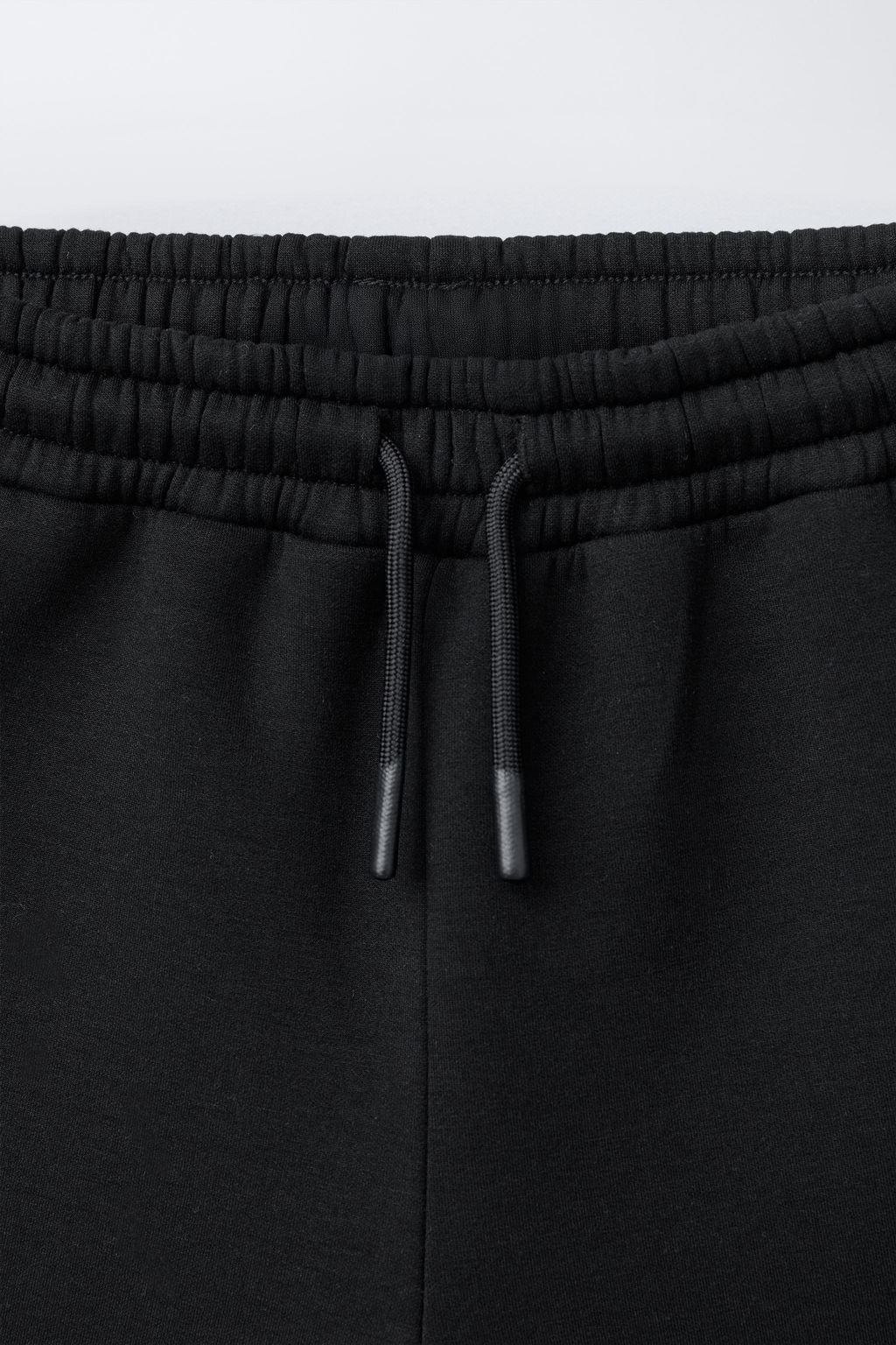 PANTAL?N STRAIGHT FIT EFECTO NEOPRENO / Negro - Zara фото 3