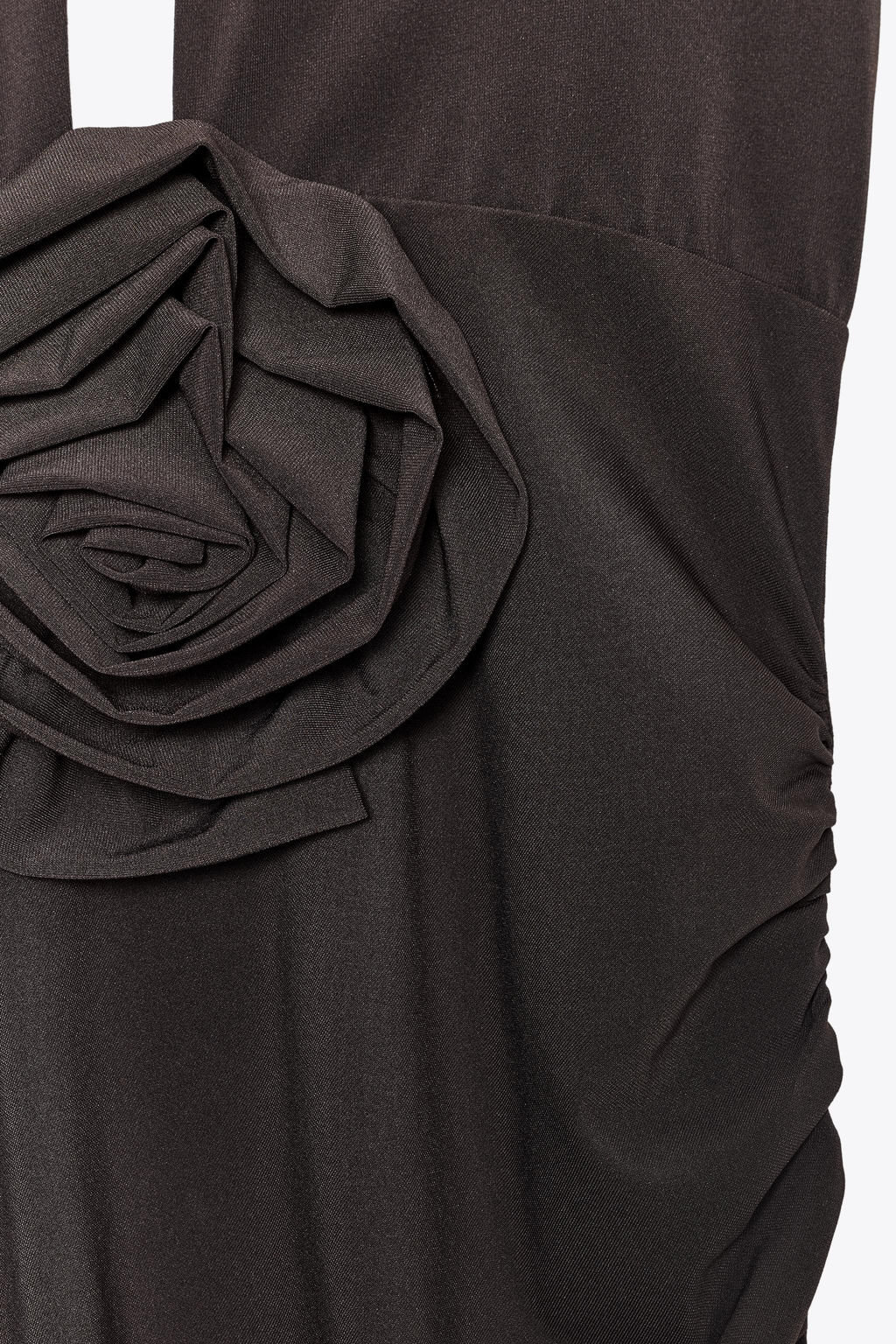 HALTERNECK DRESS WITH FLOWER - Zara фото 16