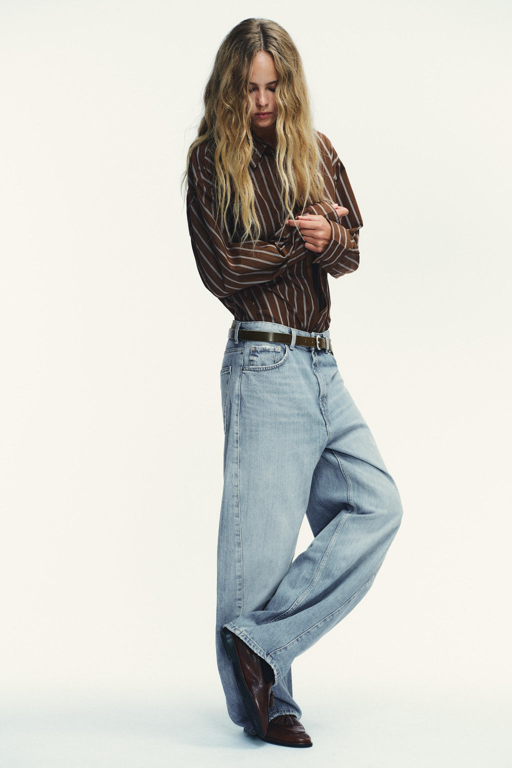 TRF BAGGY BALLOON MID-WAIST JEANS - Zara фото 3
