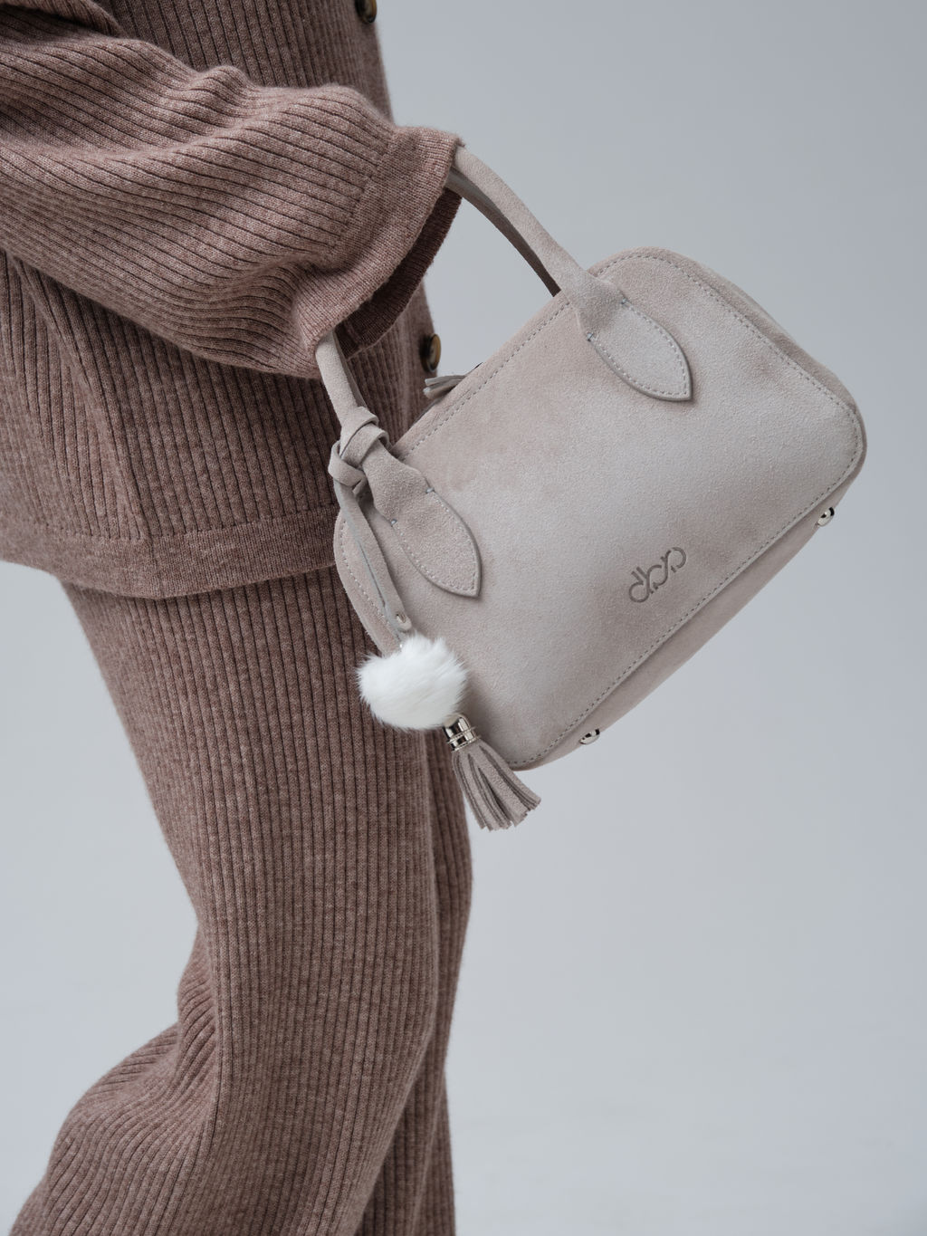 Замшевая сумка Polly DBR 31348 каменный  фото 9