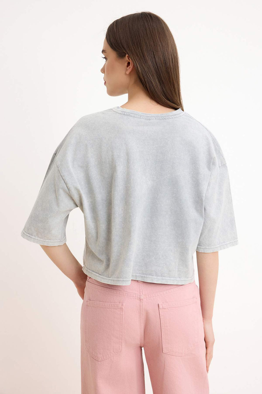 Antrasit Relaxed/Rahat Kal?p Eskitme/Soluk Efektli Crop/K?sa %100 Pamuk Orme T-shirt TWOSS26TS00281 - Trendyolmilla фото 8