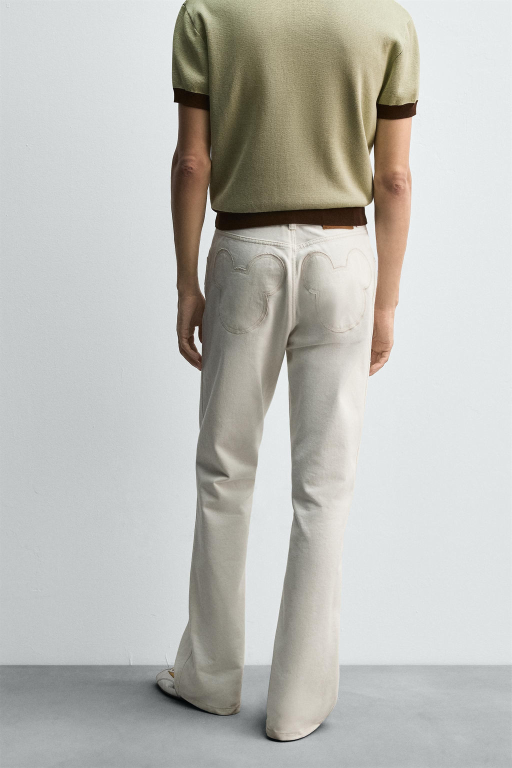 FLARE FIT JEANS HARRY LAMBERT FOR ZARA X DISNEY  фото 3