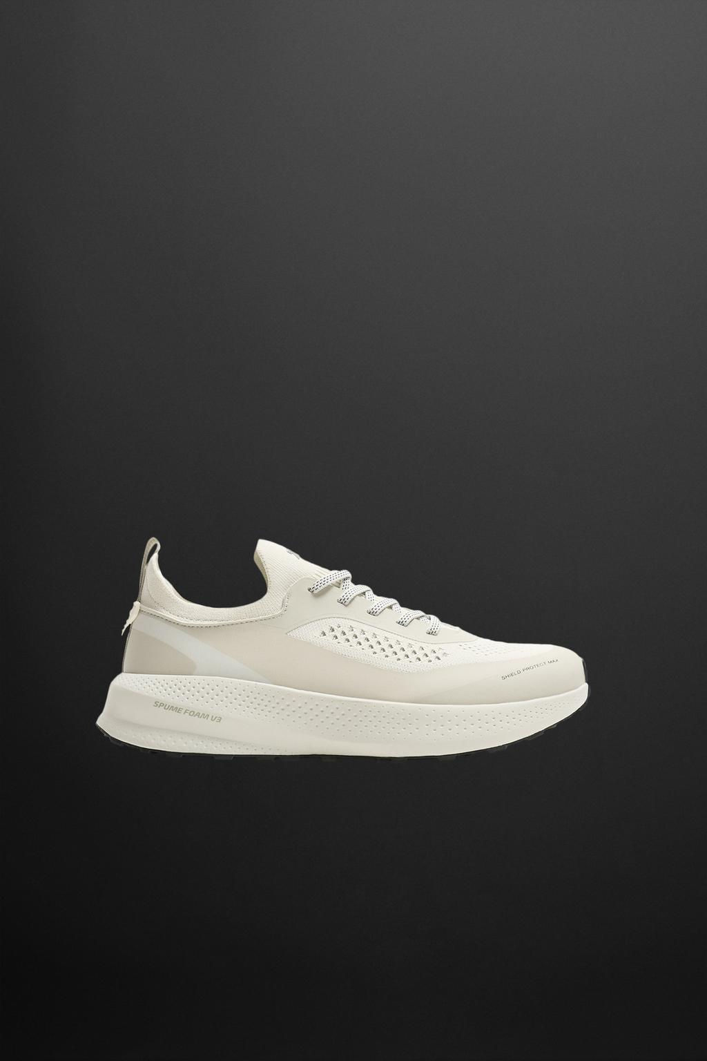 TRAINERS