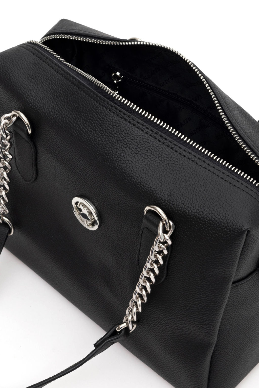 Женская черная сумка через плечо Неожиданная скидка в корзине