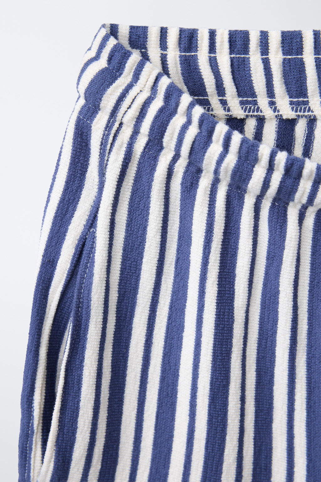 STRIPED LABEL STRAIGHT BERMUDA SHORTS - Zara фото 3