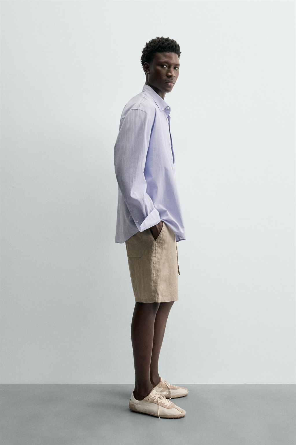 BERMUDA RELAXED FIT 100% LINO / Gris topo