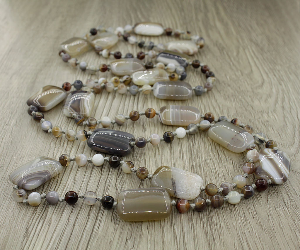 Агат серый (Бразилия), плоские прямоугольные бусины 18x25мм, бусы "Гармония" длиной 130см