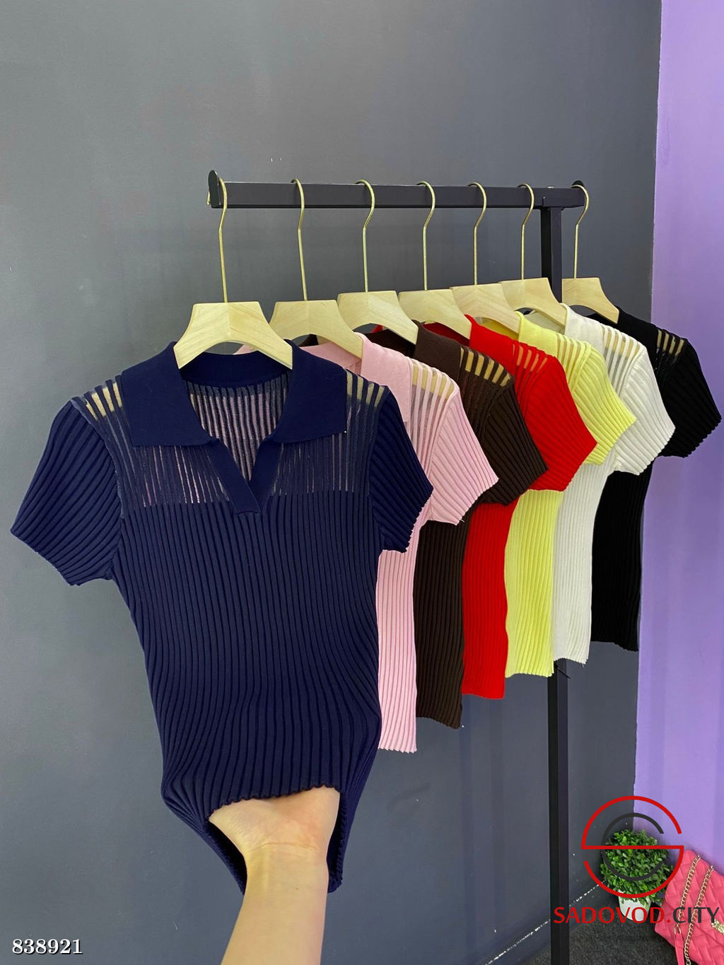 Кофта женская с V-вырезом - Bruno фото 7