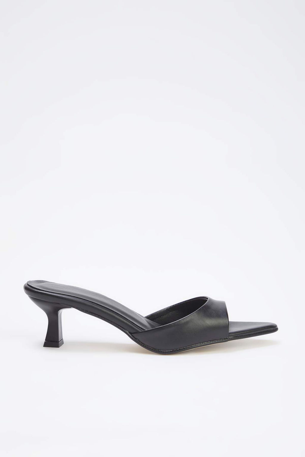 Siyah Sivri Burun Kitten Topuklu Kad?n 3 cm Topuklu Terlik TAKSS25TO00111