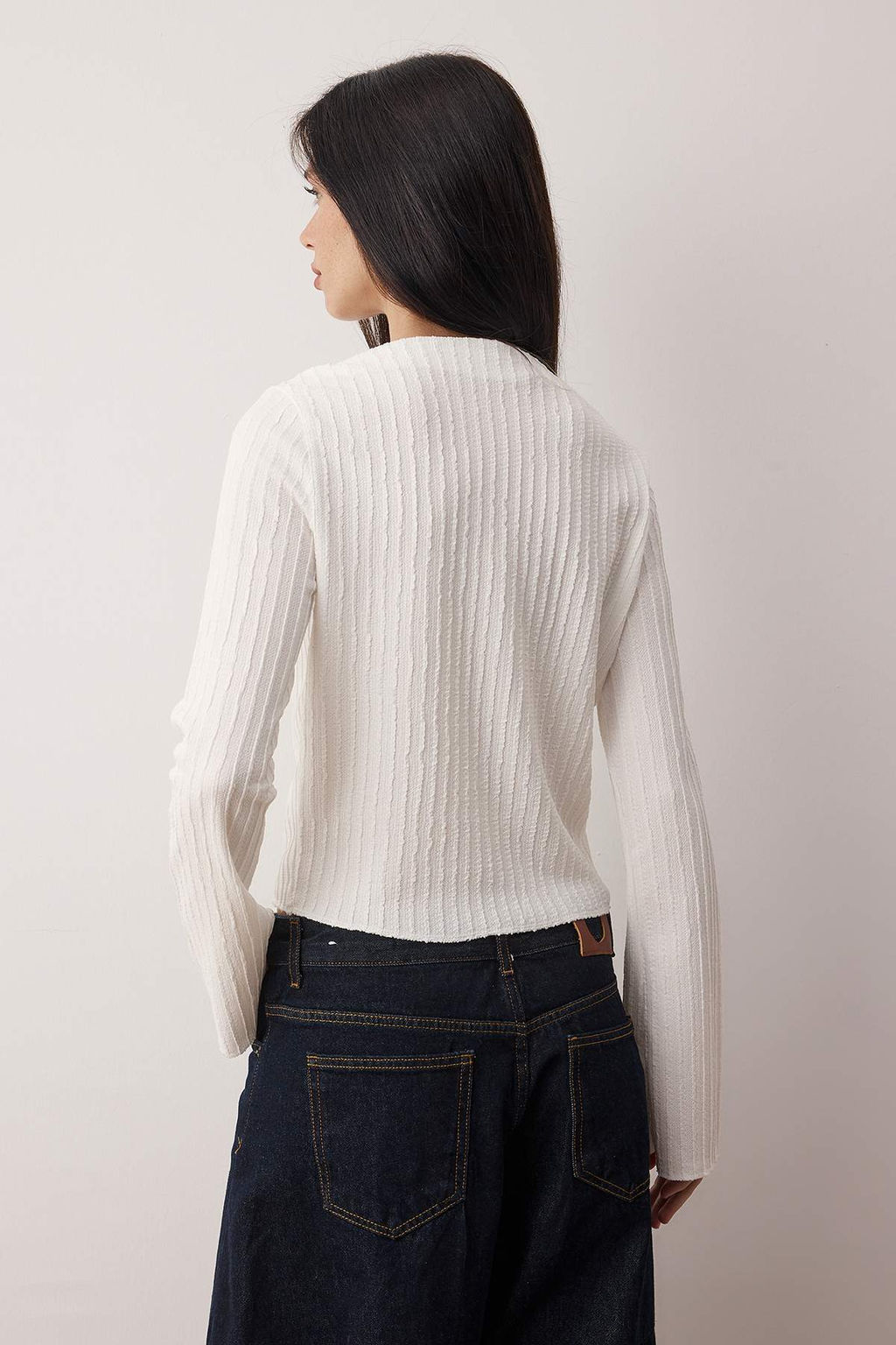 Kahverengi Dugme Detayl? Asimetrik Vucuda Oturan Esnek Orme Bluz TWOAW26BZ00040 - Trendyolmilla фото 12