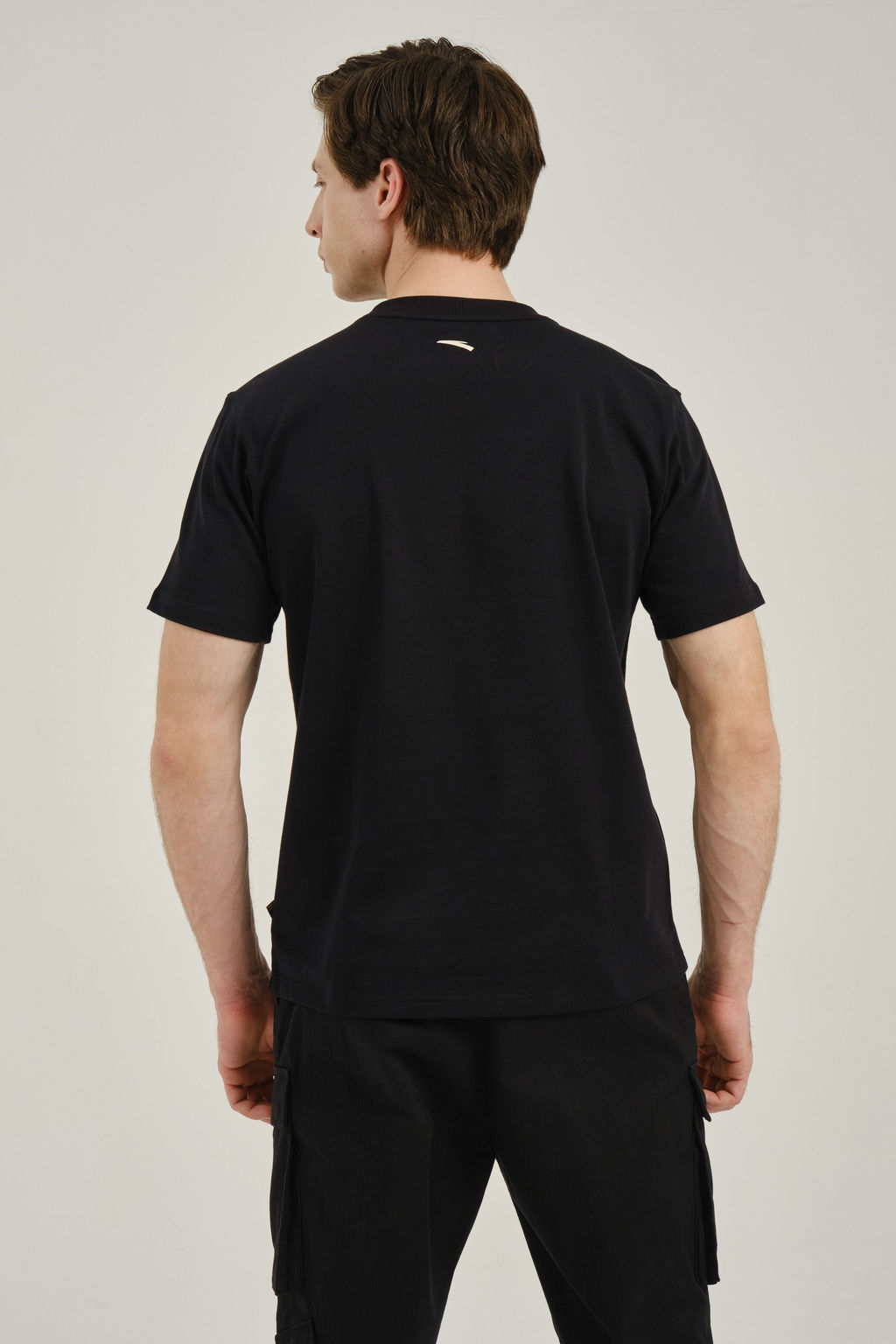 Футболка Черный