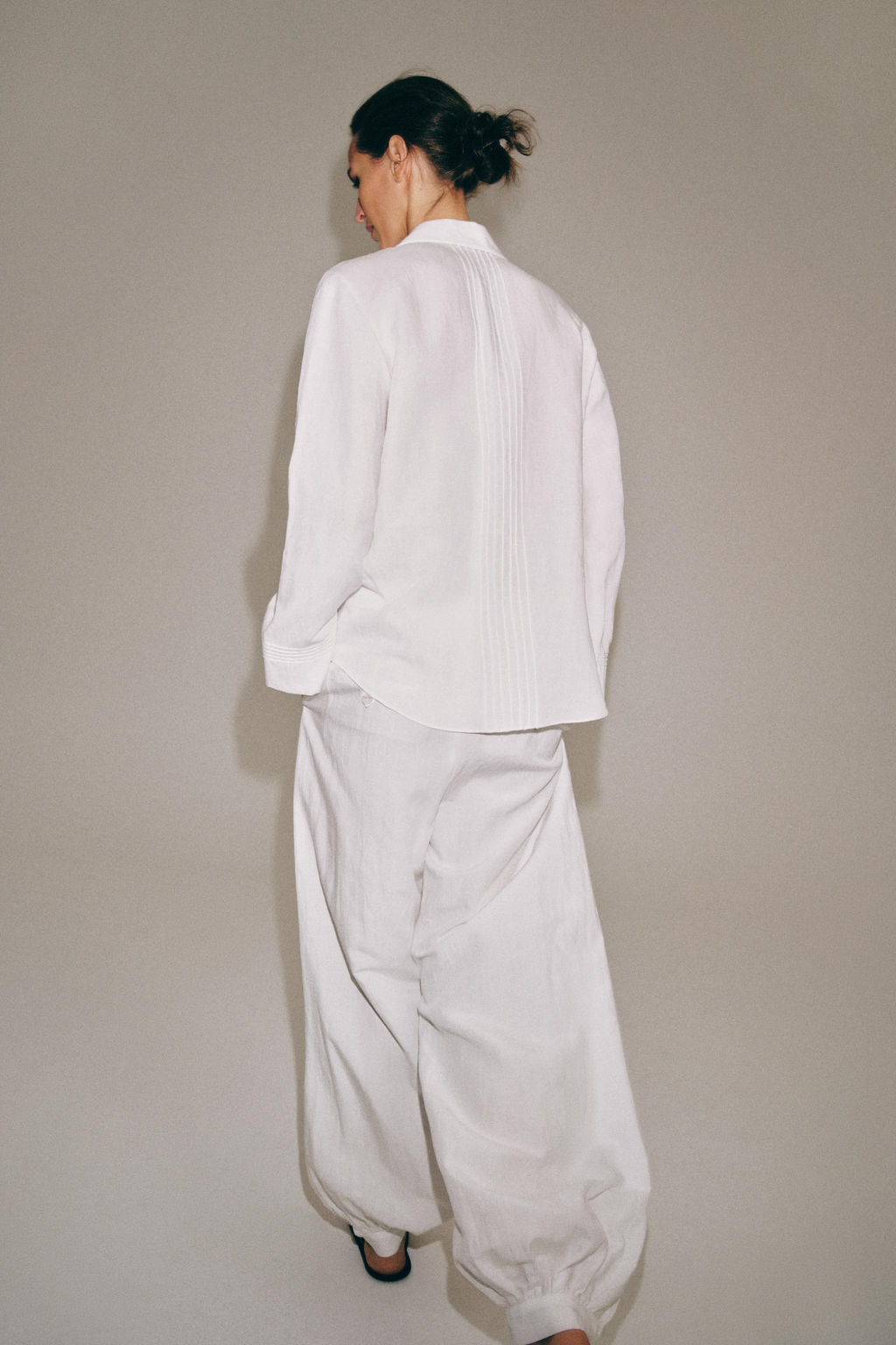 PANTAL?N BOMBACHO ZW COLLECTION / Blanco - Zara фото 4