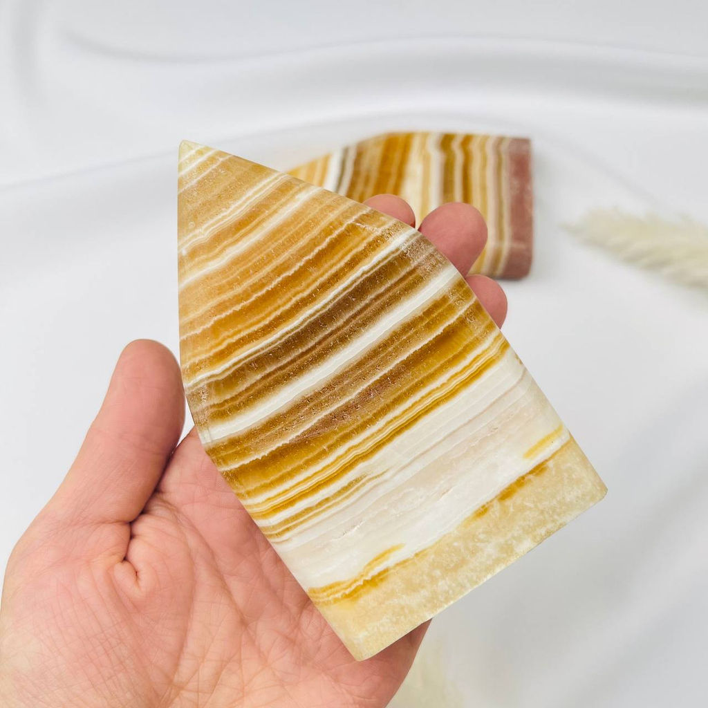 Свеча из Кальцита - Радуга самоцветов фото 2