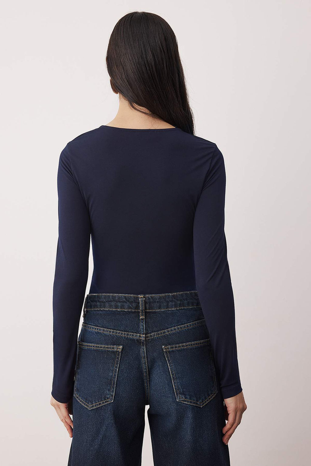 Lacivert Duz Asimetrik Yaka Uzun Orme Sandy Body TPRAW26BD00023