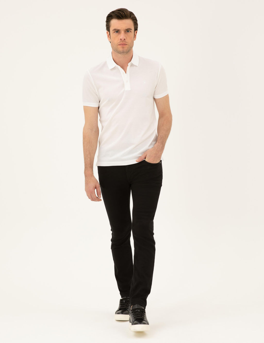 Beyaz Slim Fit Polo Yaka Merserize T-shirt