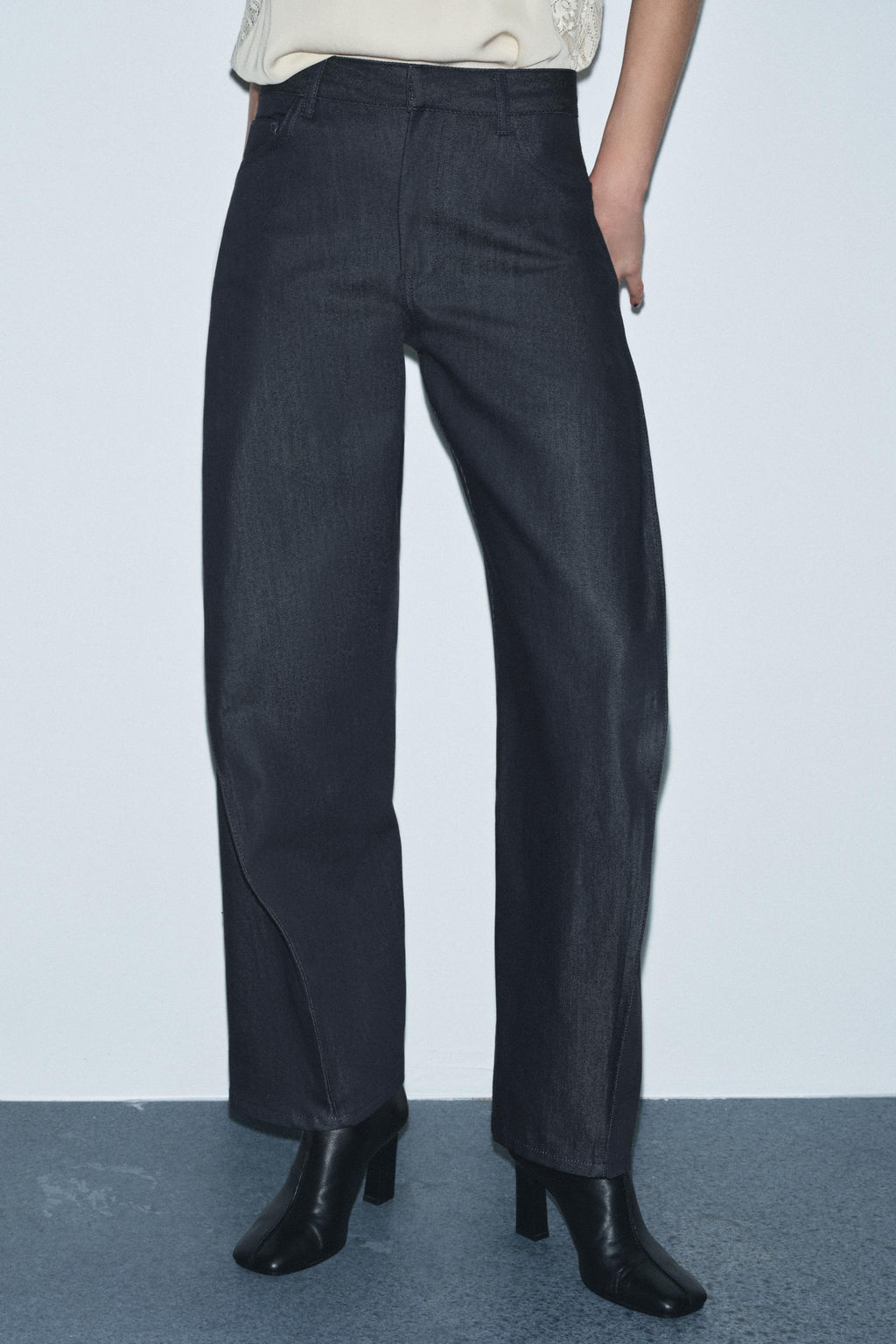 ZW COLLECTION BALLOON DENIM TROUSERS - Zara фото 2