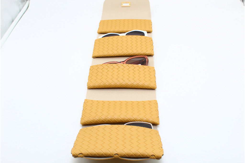 Футляр-органайзер 5 отделений (бежевый)