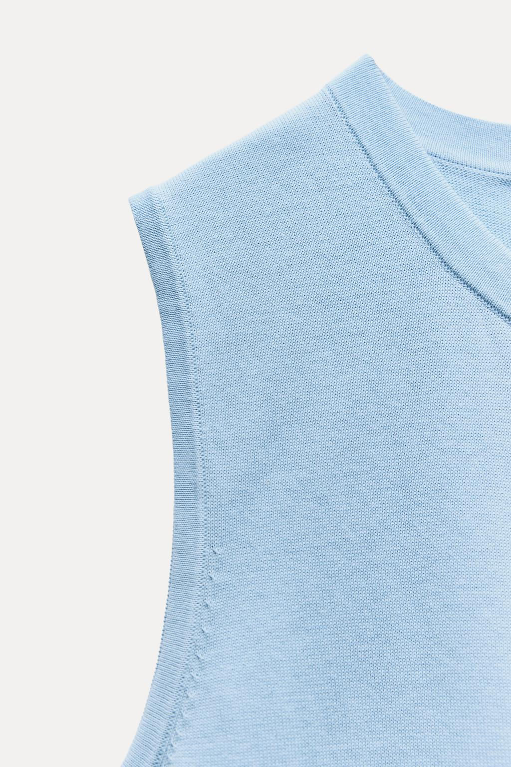 PLAIN KNIT TOP WITH GOLDEN BUTTONS - Zara фото 14