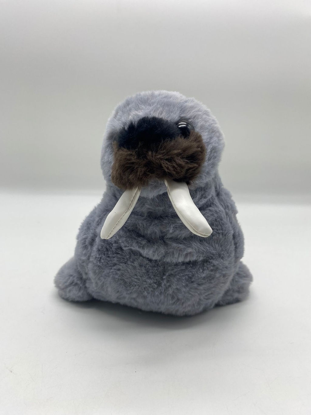 Мягкая игрушка Морж пушистый 18 см (арт. YE23811-1) - Storyland фото 9