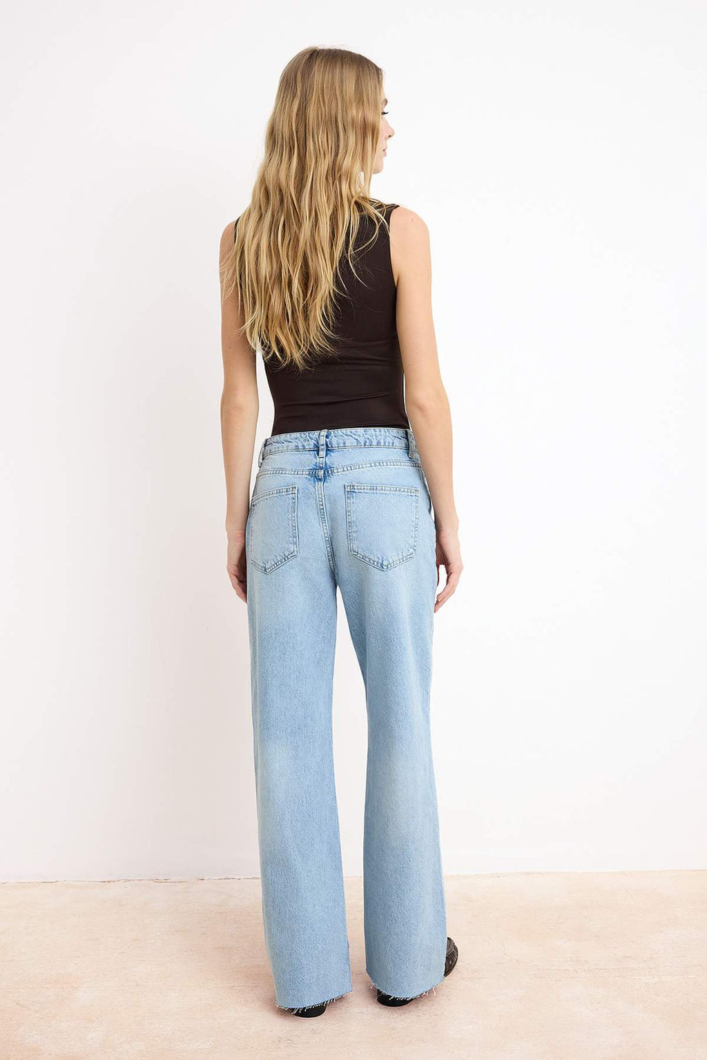 Mavi Yuksek Bel 100% Pamuk Wide Leg Genis Paca Jeans TWOSS26JE00124 - Trendyolmilla фото 6