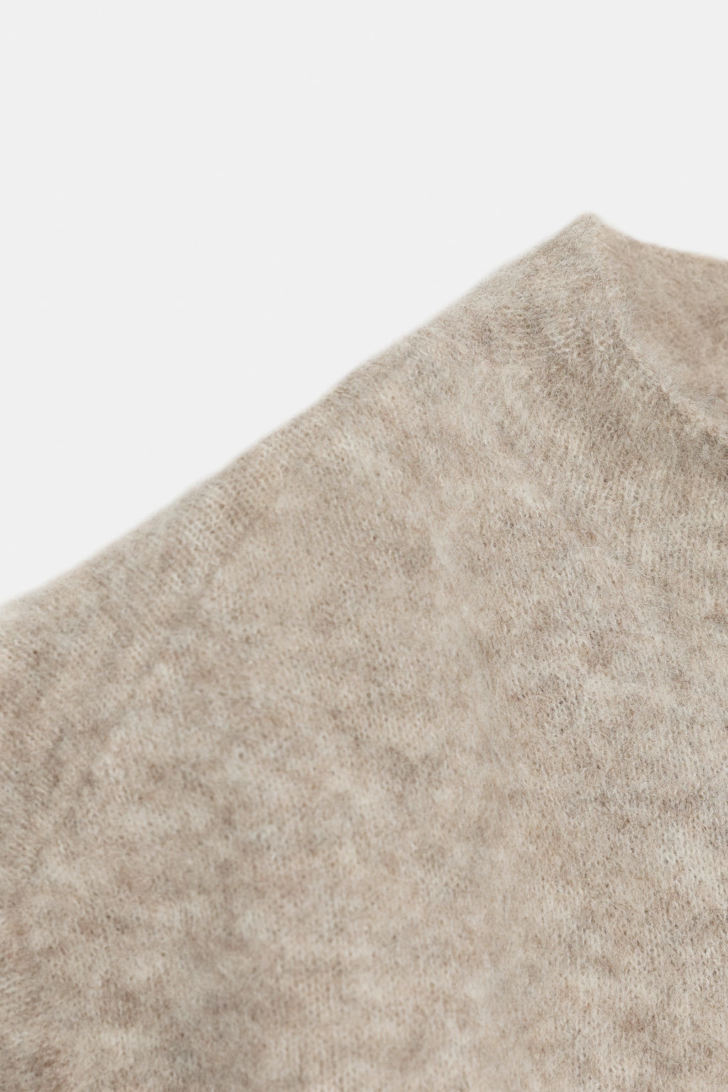 BRUSHED EFFECT ALPACA TOP - Zara фото 5