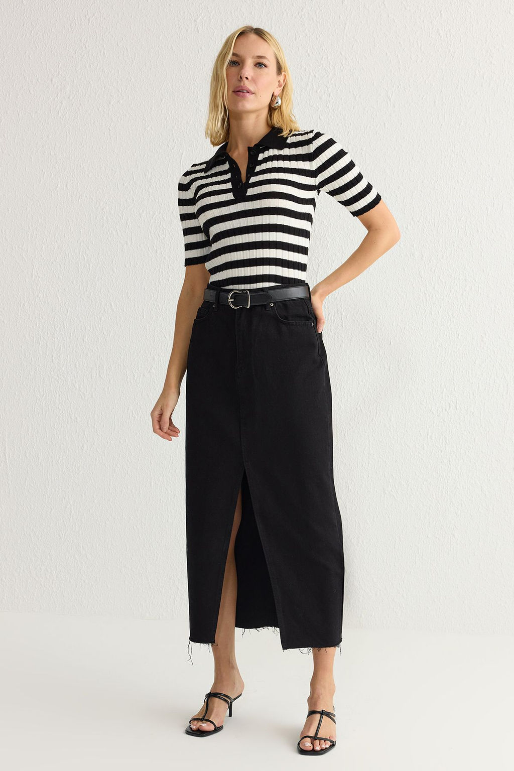 Siyah*001 Basic Polo Yaka T-Shirt Gorunumlu Ince Bluz TWOSS20BZ0112
