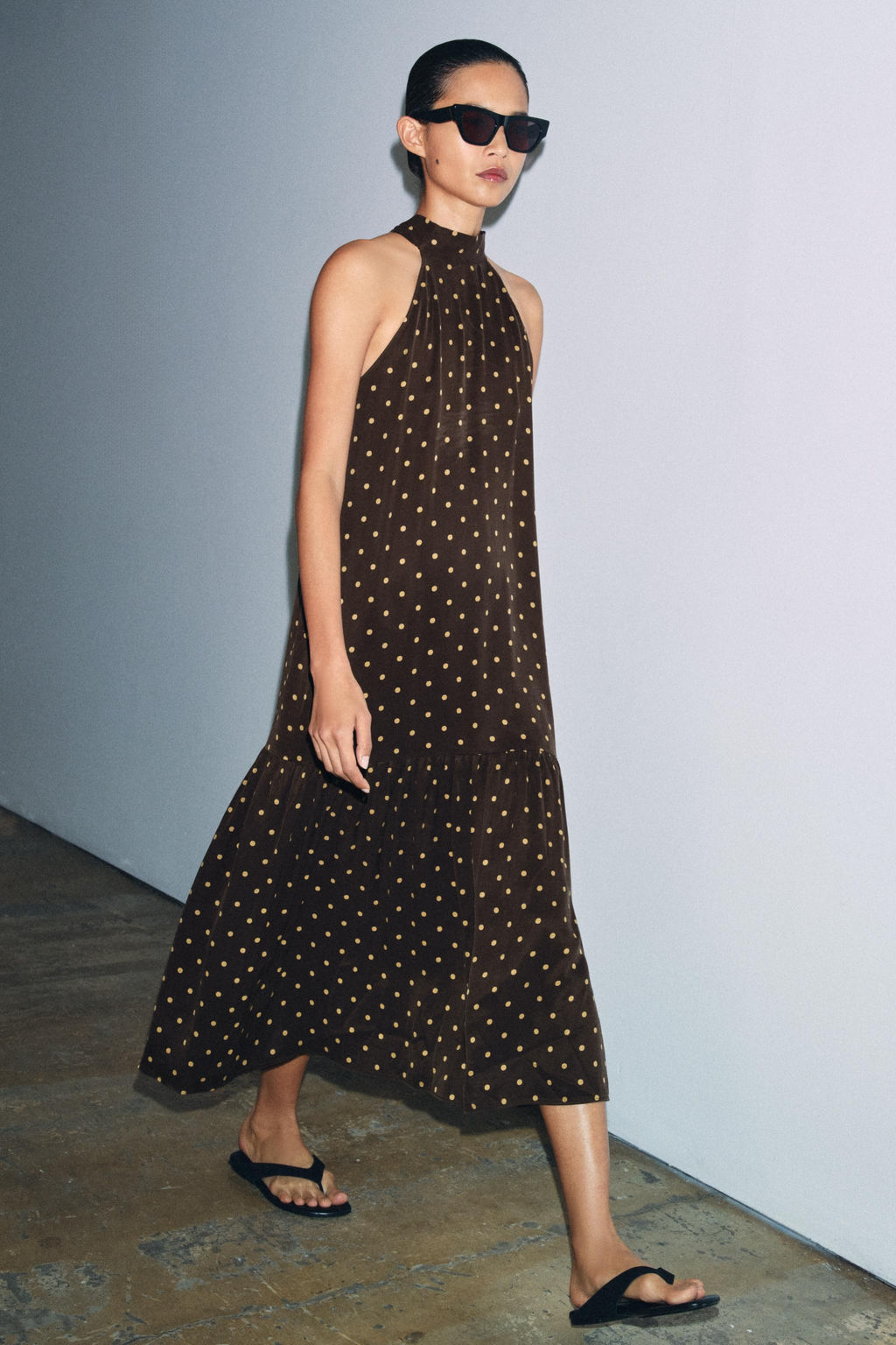 VESTIDO HALTER LUNARES ZW COLLECTION / Marr?n / Crudo