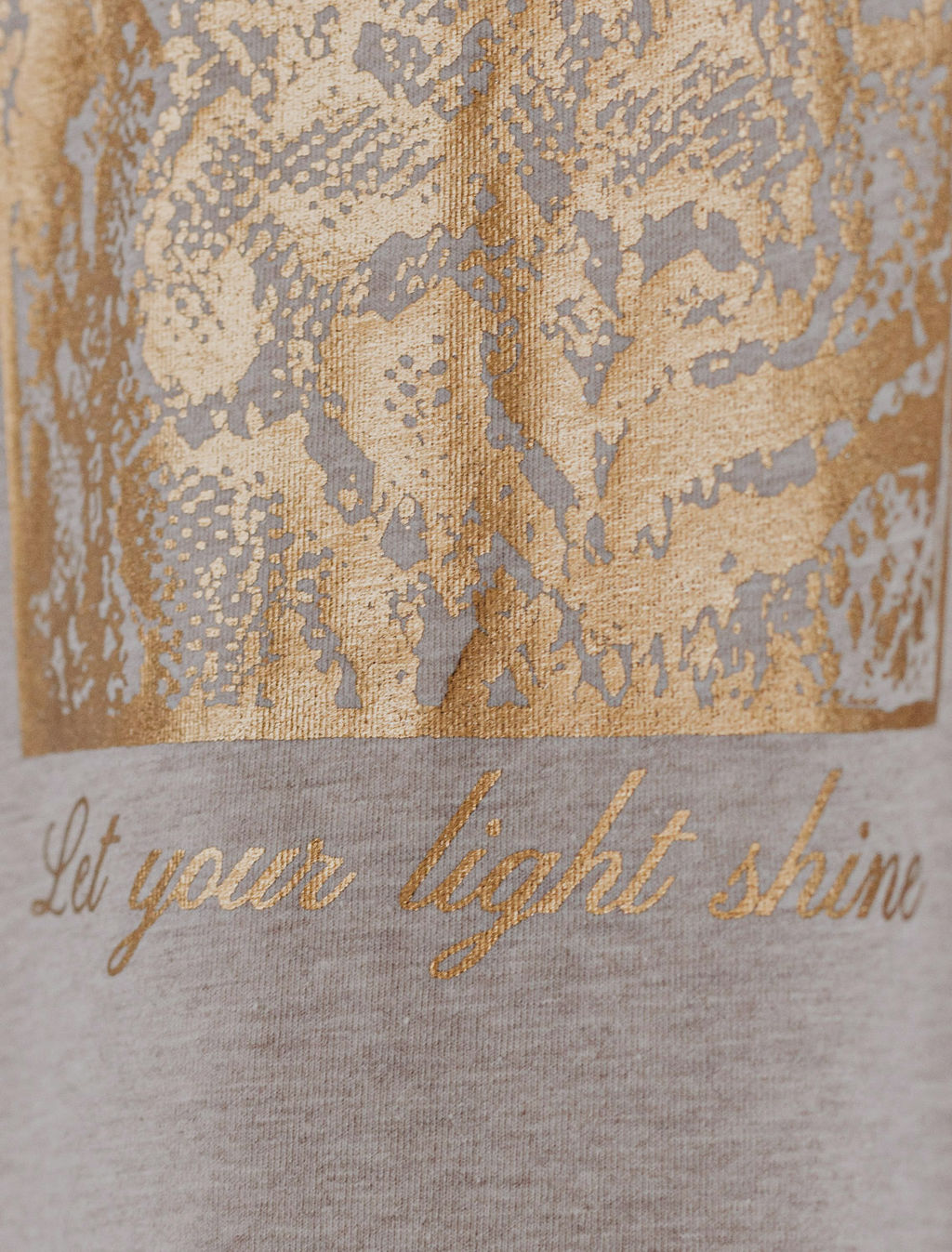 Футболка из премиального хлопка с авторским принтом - Vilatte фото 6