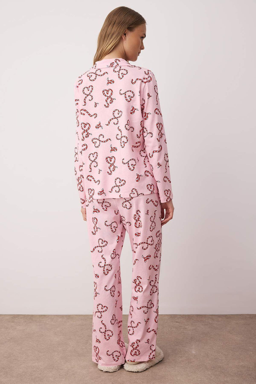 Pembe %100 Pamuklu Kalpli Y?lbas? Desenli Gomlek Yaka Orme Pijama Tak?m? THMAW26PT00064 - Trendyolmilla фото 10